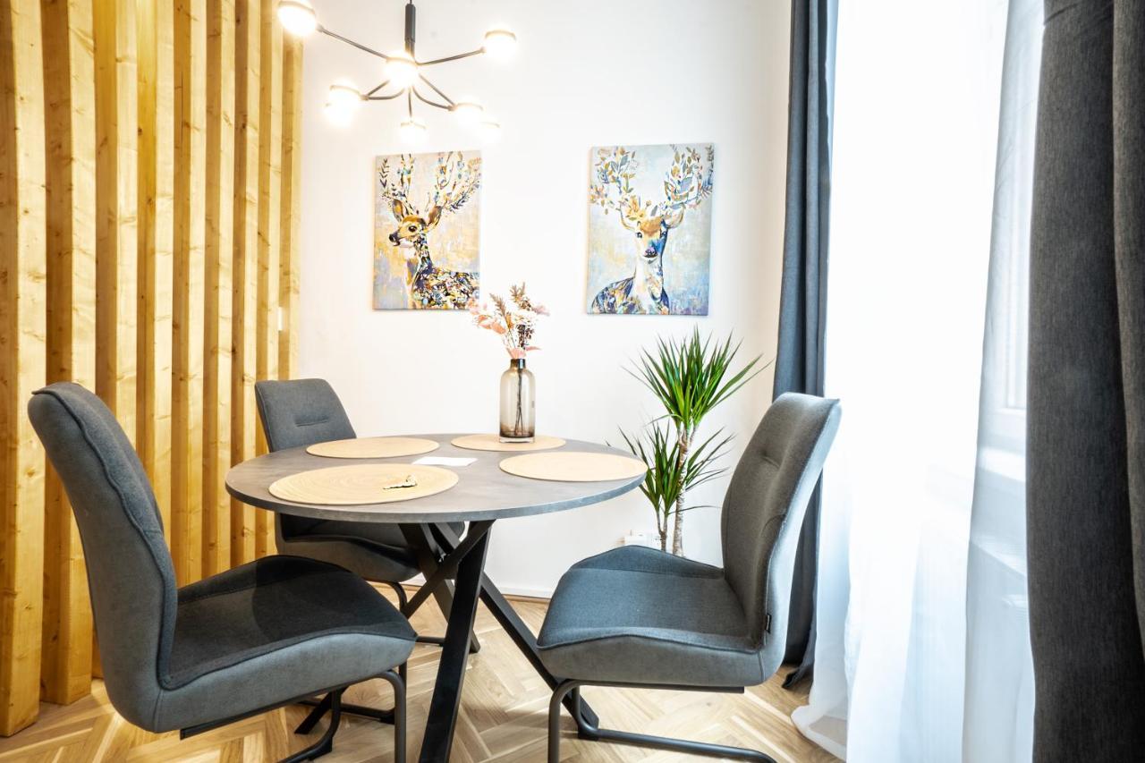 Modern And Lovely Apartment Next To Subway Station Відень Екстер'єр фото